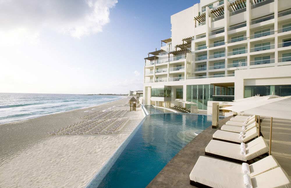 Sun Palace Couple Only top All-Inclusive Cancun resort